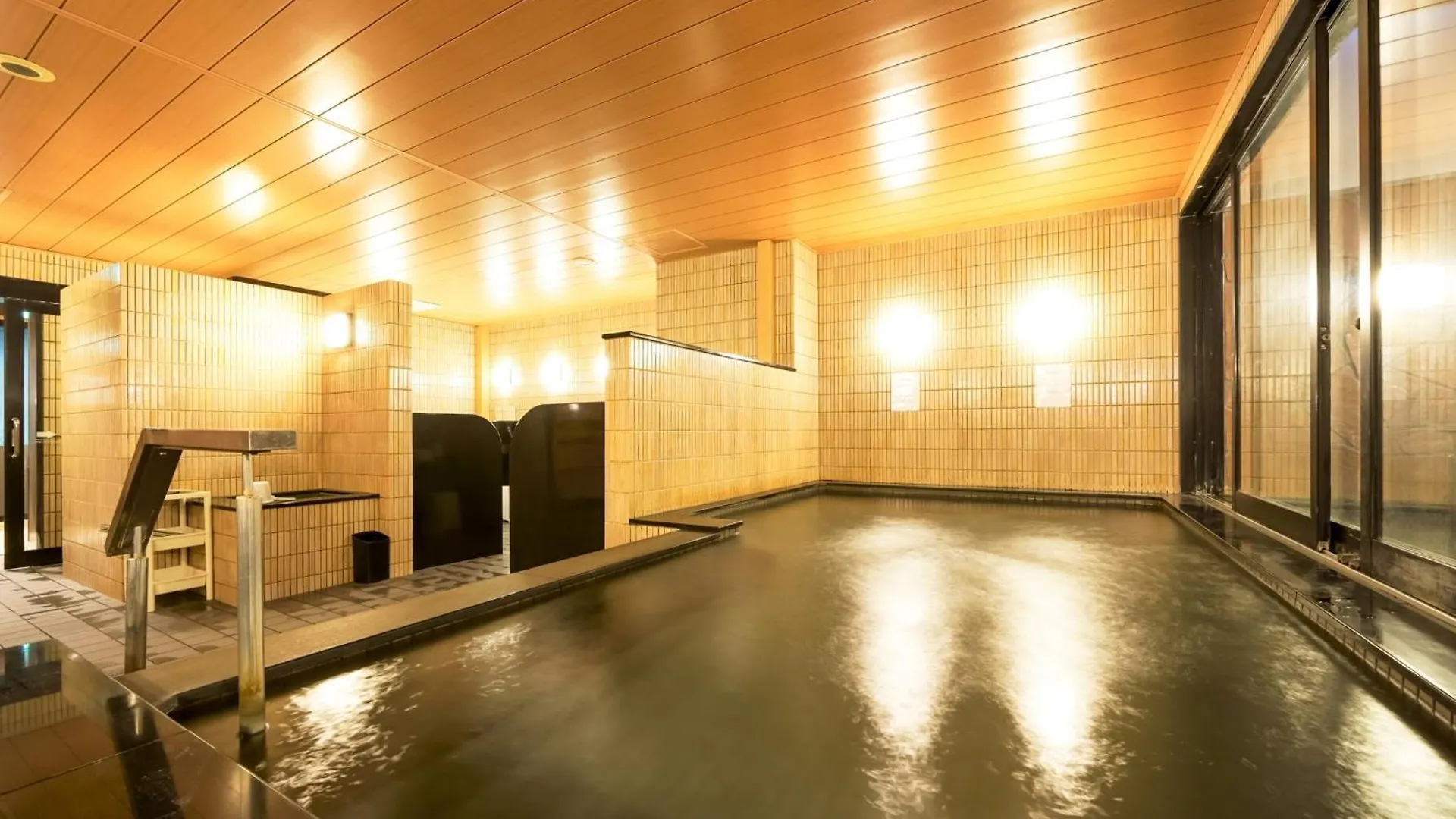 APA Villa Hotel Yodoyabashi Osaka 3*,
